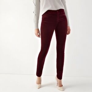 RW&CO Burgundy Velvet High-Rise Skinny Pants